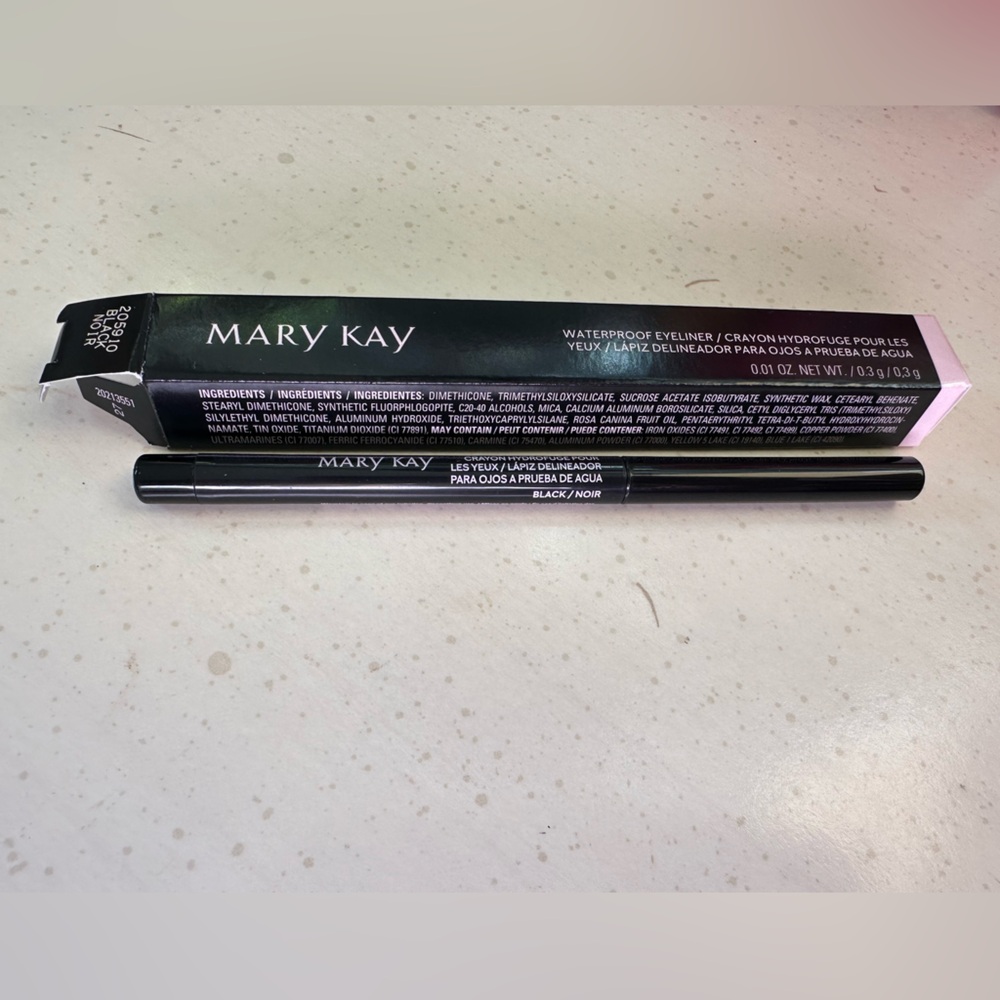 Mary Kay Black Waterproof Eyeliner